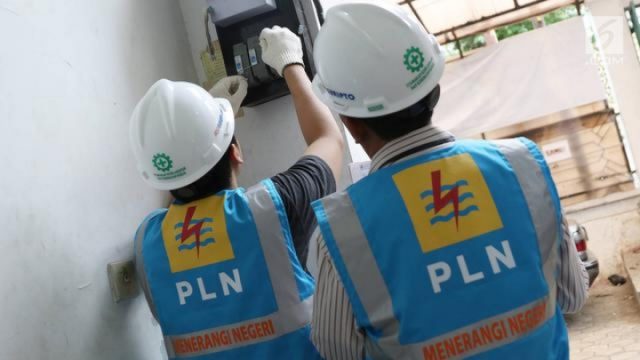 Jokowi Tegaskan Tak Ada Penghapusan Listrik 450 VA